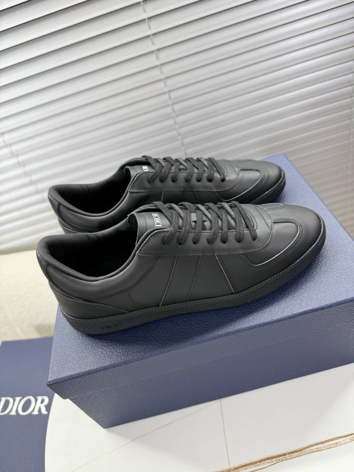 Dior German Trainer3-4